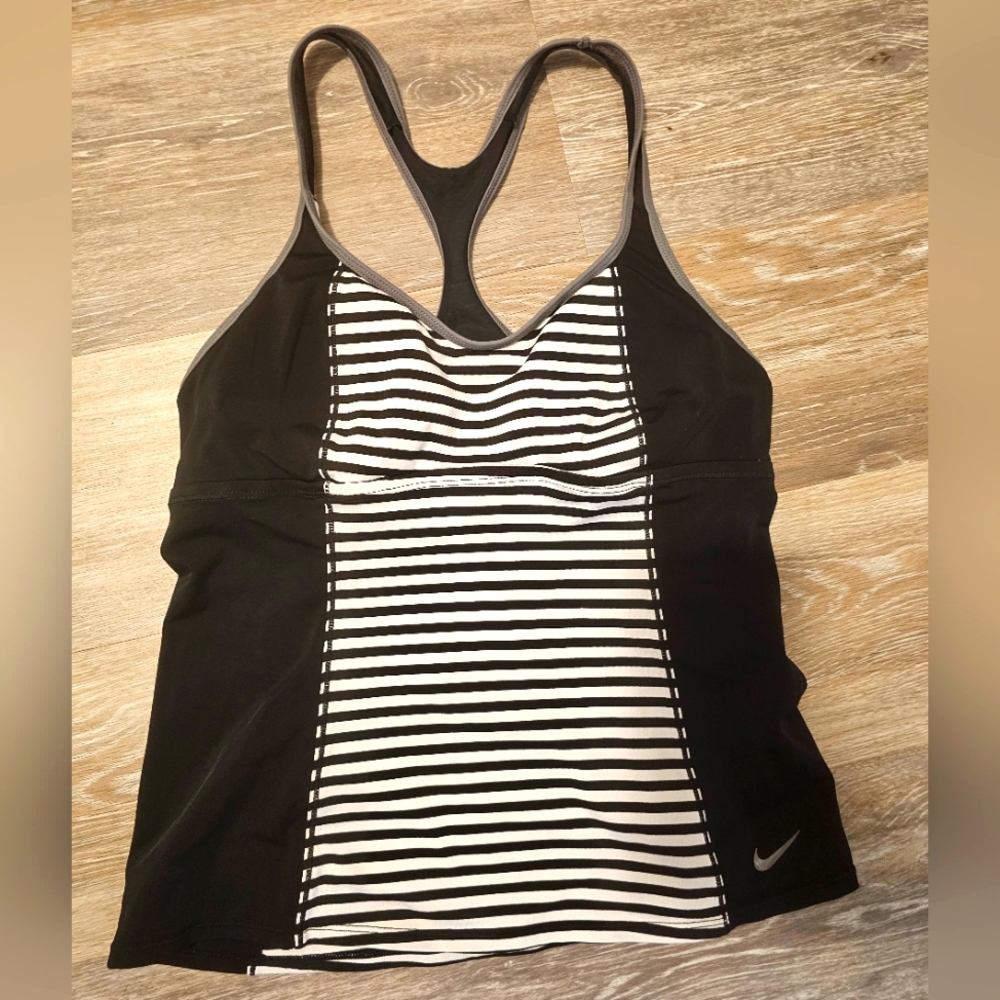 Nike Black And White Striped Athletic Top Bathing Suit Top Large bikini swim
